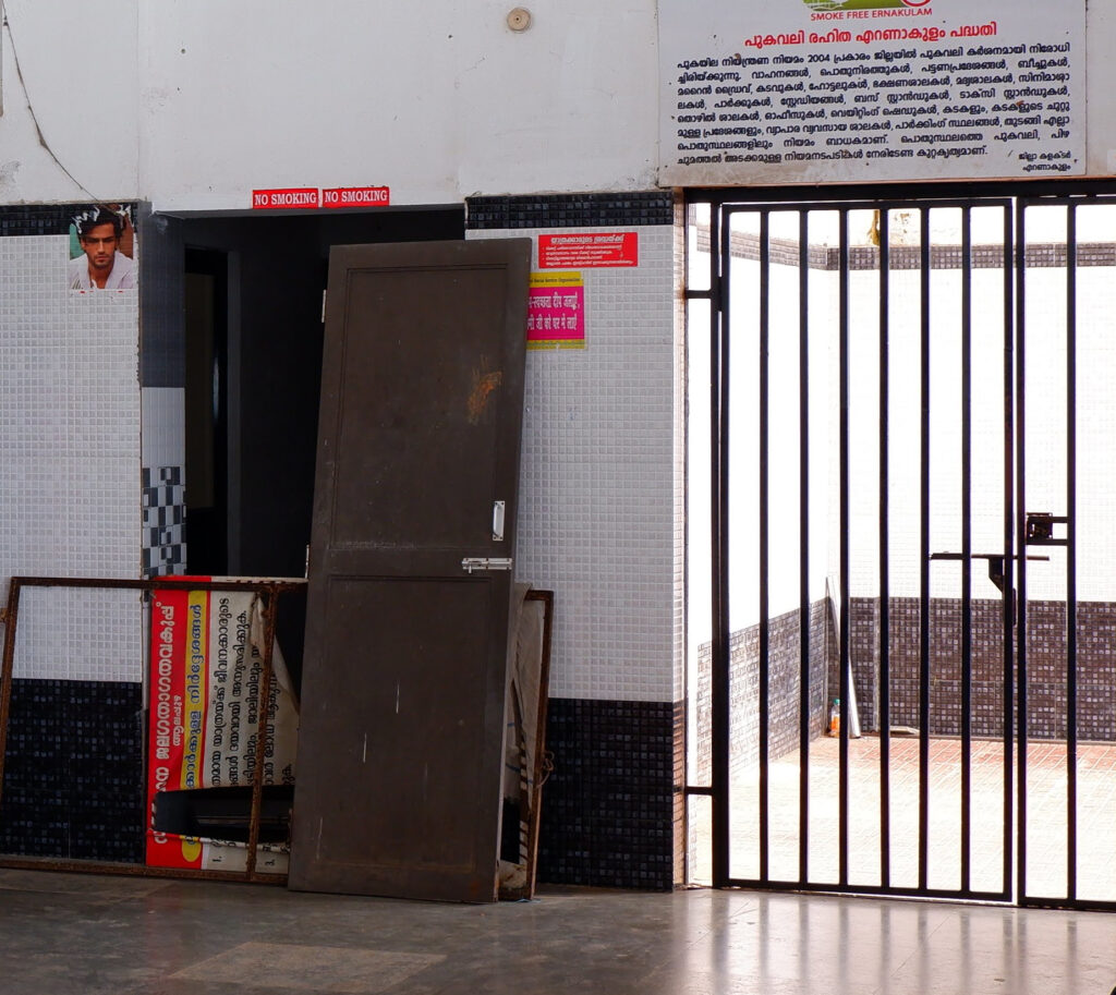 Ernakulam-Boat-Jetty-Toilet